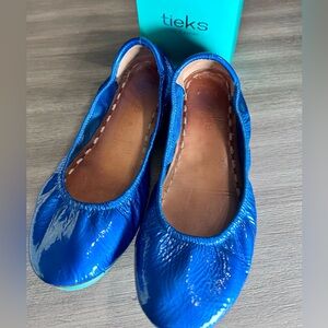 Tieks Sapphire Patent Ballet Flats Size 9